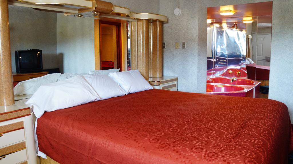 Royale Inn Канзас Сити Екстериор снимка