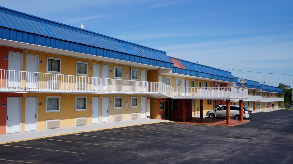 Royale Inn Канзас Сити Екстериор снимка